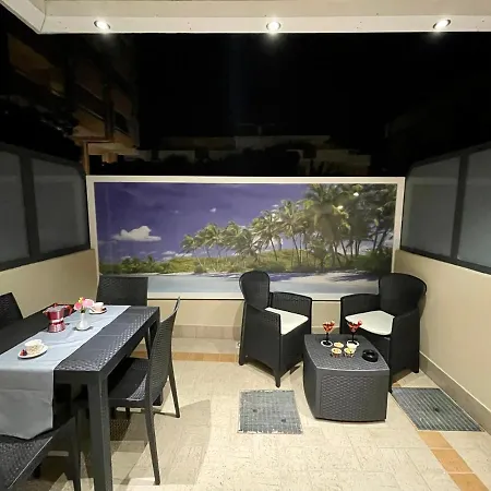 {perla D'amare ~ Zaffiro} Sul Mare Apartment *